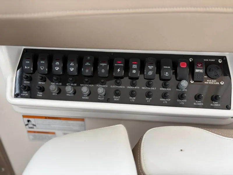 Slide: The Image of Regal 35 Sport Coupe 2017 - 32