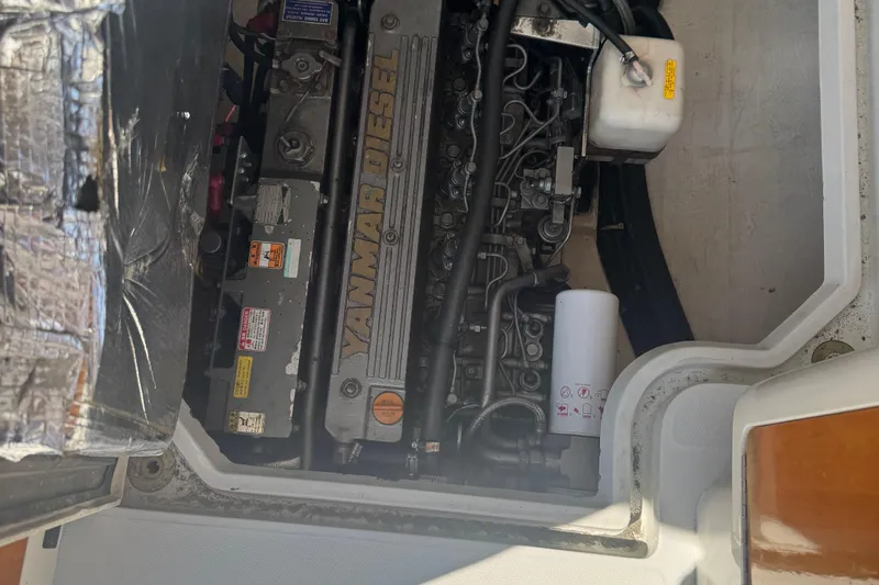 Slide: The Image of Yanmar diesel engine in 2004 True North 38 Heritage boat, detailed view. - 32