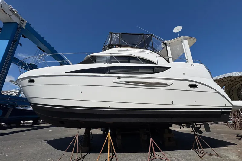 Slide: The Image of Meridian 368 Motoryacht 2005 - 4