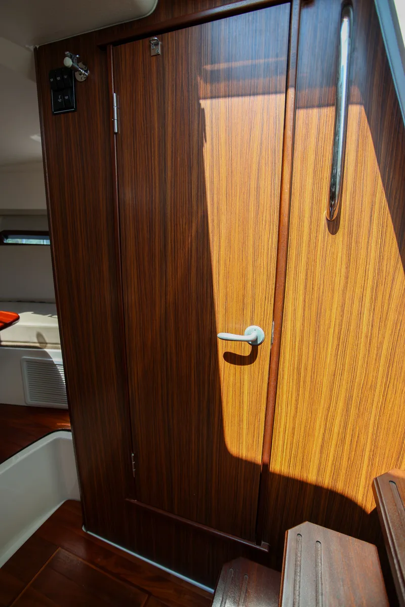 Slide: The Image of Pursuit OS 325 Offshore 2021 - 39