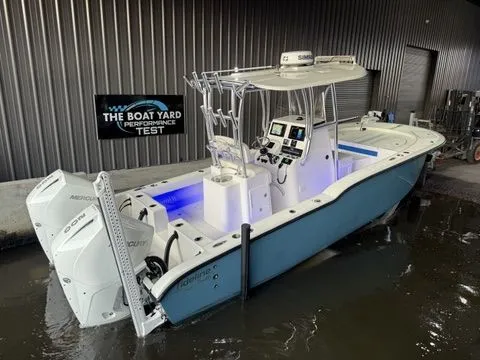 Slide: The Image of 2009 G3 1860 CC boat with Yamaha 90 HP outboard motor. - 9