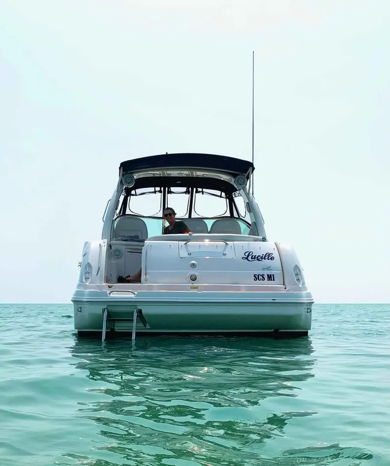 Slide: The Image of Sea Ray 340 Sundancer 2004 - 4