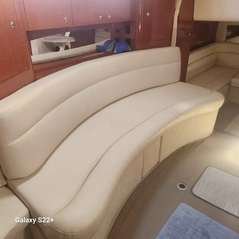 Slide: The Image of Sea Ray 340 Sundancer 2004 - 6