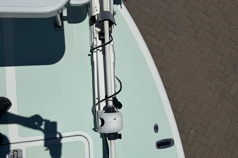 Slide: The Image of Top view of a 2007 NewWater Ibis boat deck with mounted equipment. - 8