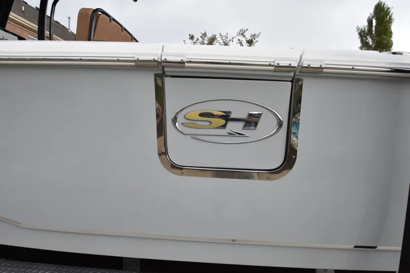 Slide: The Image of Sea Hunt Gamefish 27 Forward Seating 2022 - 11