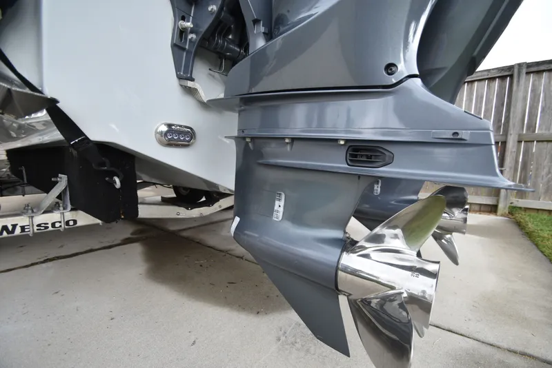 Slide: The Image of Sea Hunt Gamefish 27 Forward Seating 2022 - 13