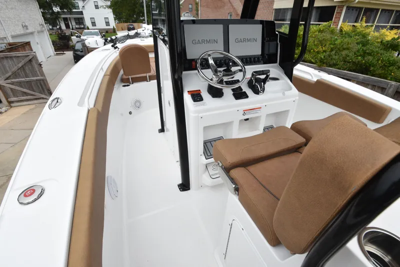 Slide: The Image of Sea Hunt Gamefish 27 Forward Seating 2022 - 28