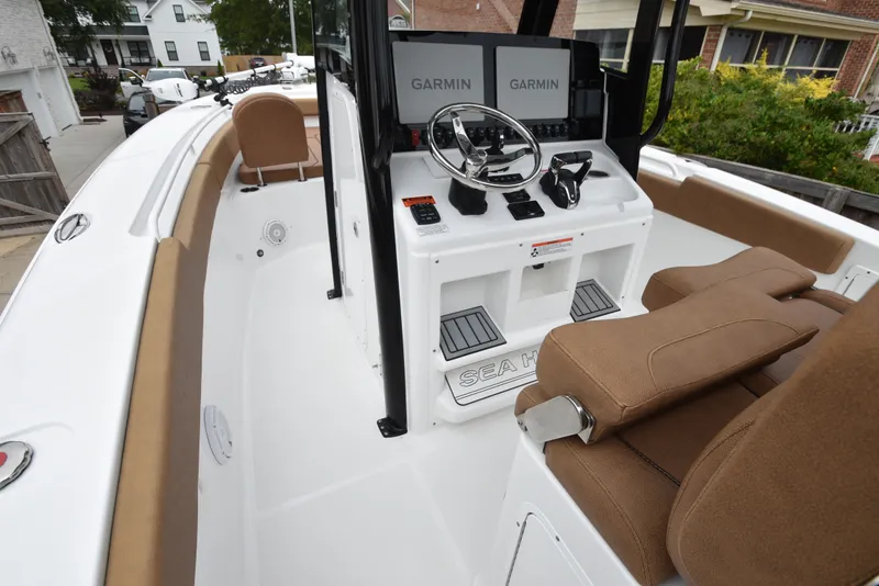Slide: The Image of Sea Hunt Gamefish 27 Forward Seating 2022 - 29