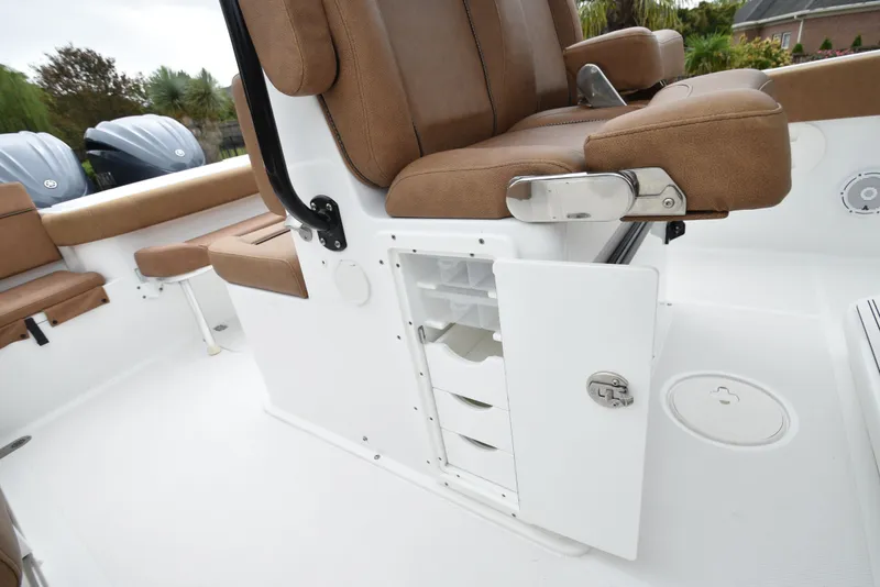 Slide: The Image of Sea Hunt Gamefish 27 Forward Seating 2022 - 31