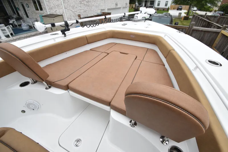 Slide: The Image of Sea Hunt Gamefish 27 Forward Seating 2022 - 51