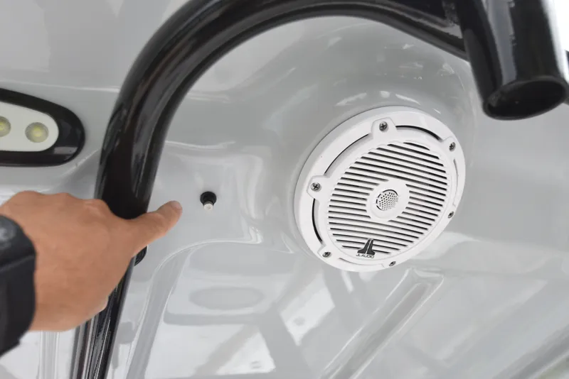 Slide: The Image of Sea Hunt Gamefish 27 Forward Seating 2022 - 63