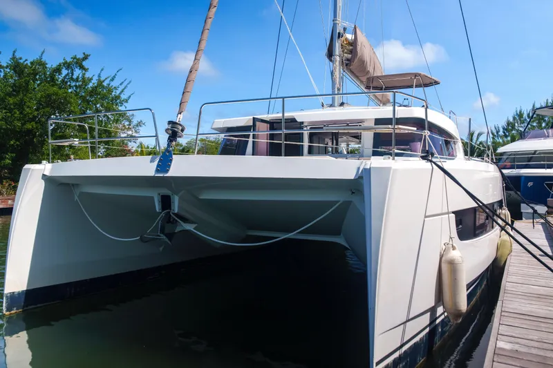 Slide: The Image of 2023 Bali 4.4 catamaran docked, showcasing sleek design and modern features. - 6