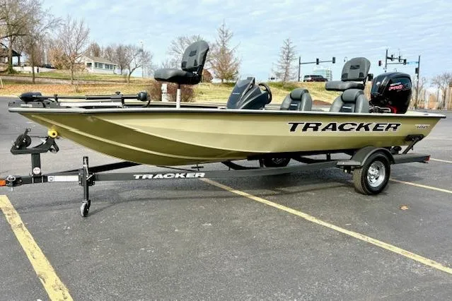 Slide: The Image of 2026 Tracker Pro Team 190 boat on trailer in parking lot. - 3