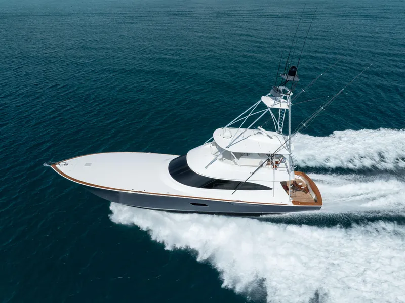 Slide: The Image of Viking 80 Convertible 2020 - 88