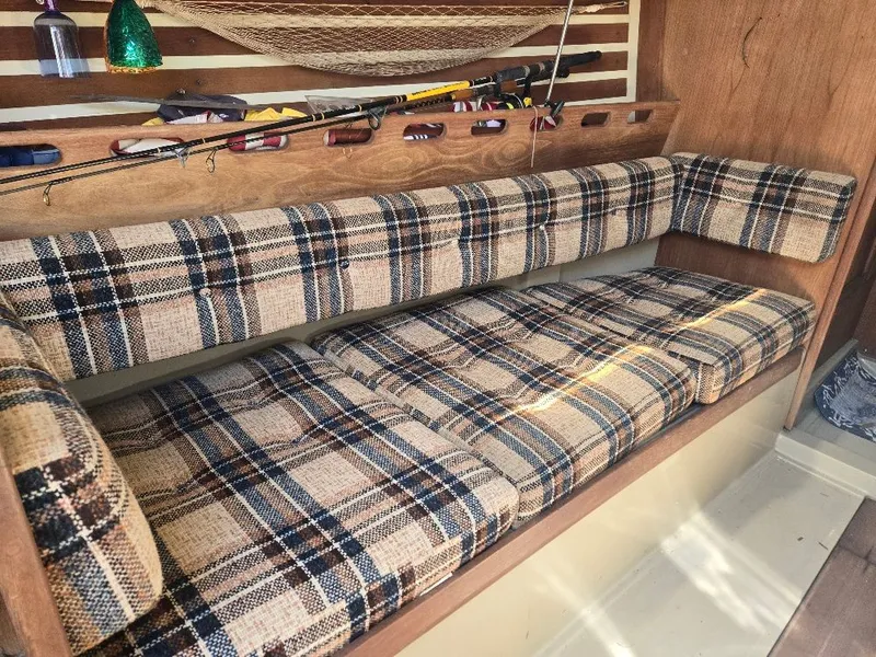 Slide: The Image of O'Day 30 1984 - 7