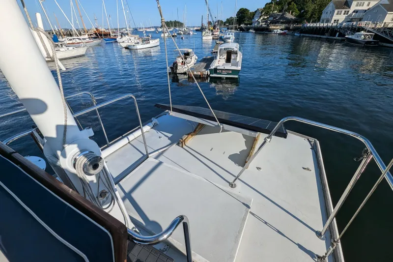 Slide: The Image of Flybridge view from 2000 Duffy Flybridge 37, overlooking marina with boats. - 5