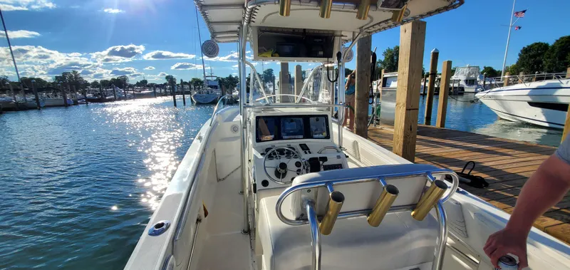 Slide: The Image of Bow view of 1996 Fountain 31 Tournament Edition boat at dock. - 27