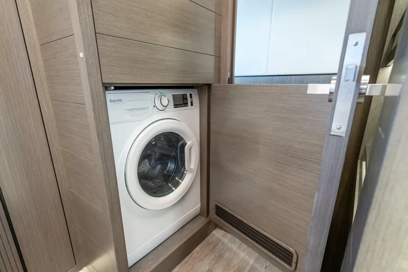 Slide: The Image of Pearl 63 2025 - 57