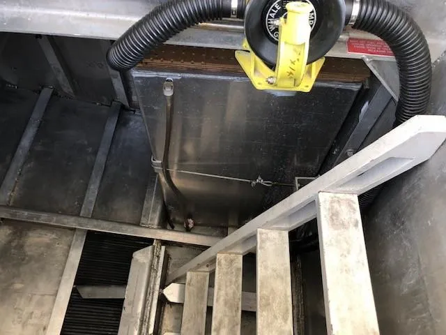 Slide: The Image of Custom Aluminum Pilothouse J Simpson 1989 - 107