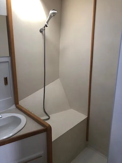 Slide: The Image of Custom Aluminum Pilothouse J Simpson 1989 - 63