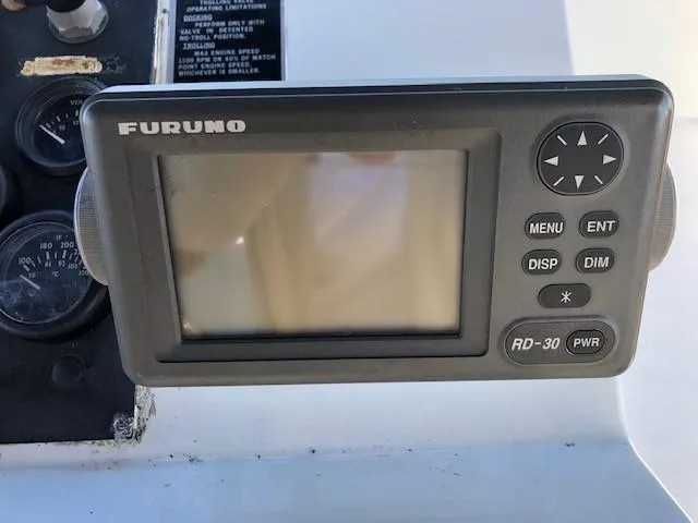 Slide: The Image of Custom Aluminum Pilothouse J Simpson 1989 - 83