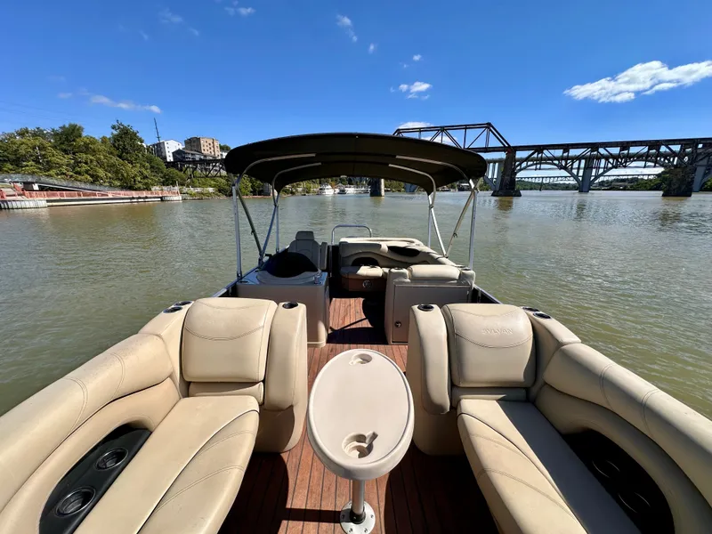 Slide: The Image of Sylvan Mirage Cruise 8522 CR 2017 - 12