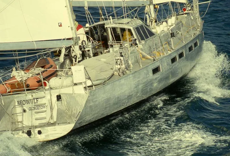 Slide: The Image of Sailing yacht "Beowulf" on ocean, Kelly Dashew KELLY ARCHER 1995 model, cutting through waves. - 0