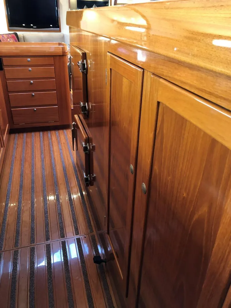 Slide: The Image of Luxurious wooden interior of 1995 Kelly Dashew KELLY ARCHER yacht with polished cabinets and flooring. - 19