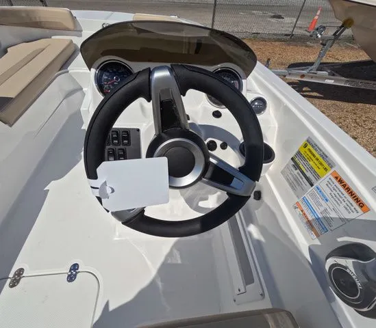 Slide: The Image of Hurricane SunDeck Sport OB SS 185 OB In Stock 2026 - 16