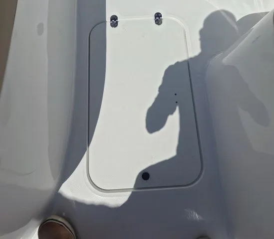 Slide: The Image of Hurricane SunDeck Sport OB SS 185 OB In Stock 2026 - 18