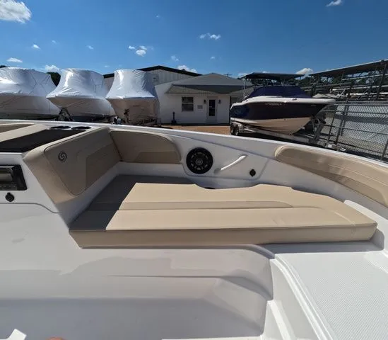 Slide: The Image of Hurricane SunDeck Sport OB SS 185 OB In Stock 2026 - 27