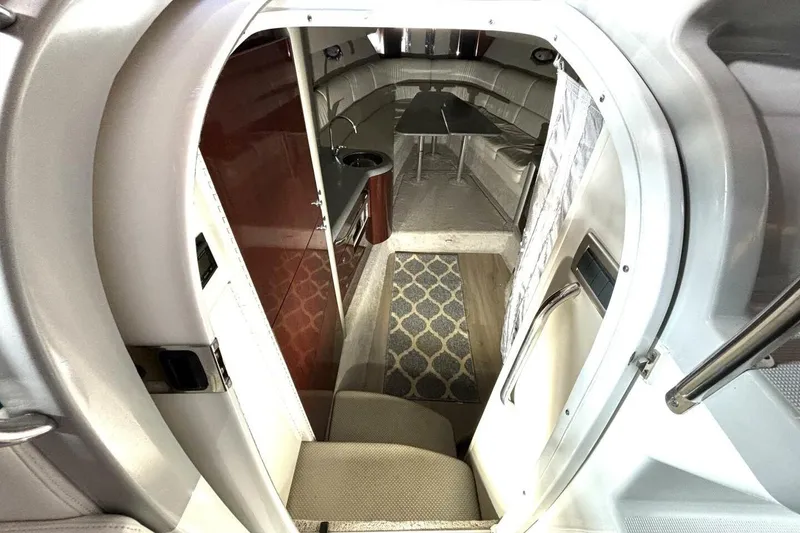 Slide: The Image of Interior view of a 2006 Formula 400 Super Sport Crossover boat cabin. - 31