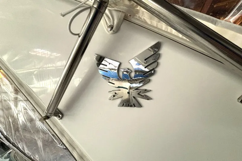 Slide: The Image of Chrome eagle emblem on 2006 Formula 400 Super Sport Crossover boat. - 52