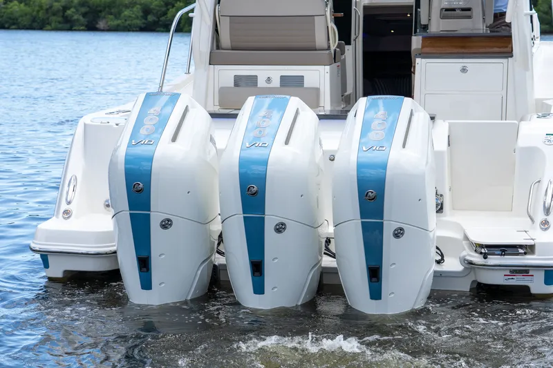 Slide: The Image of Boston Whaler 365 Conquest 2026 - 47