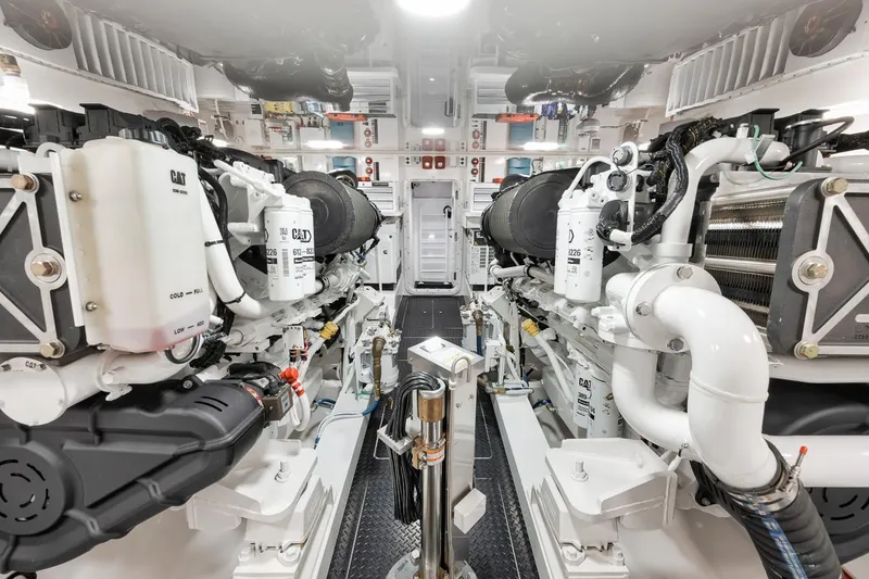 Slide: The Image of Viking 72 Skybridge Chelsea - Engine Room - 57