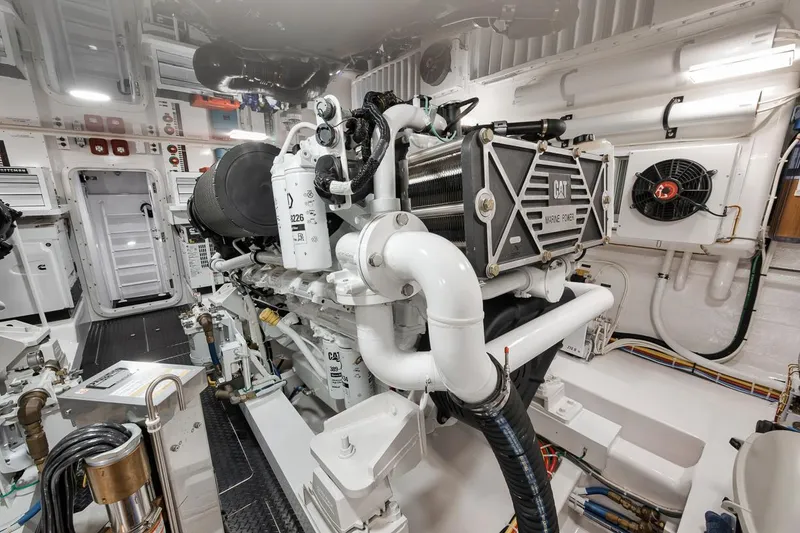 Slide: The Image of Viking 72 Skybridge Chelsea - Engine Room - 59