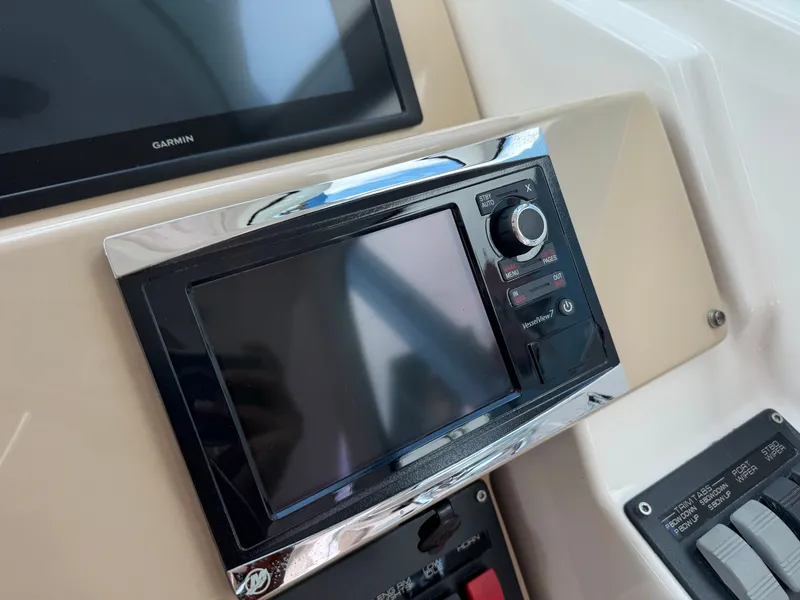 Slide: The Image of Formula 37 Performance Cruiser 2012 - 10