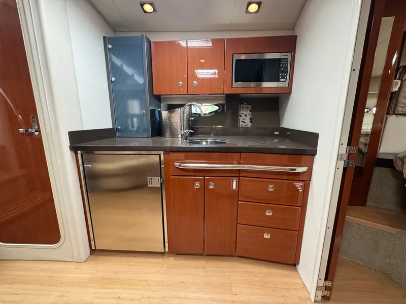 Slide: The Image of Formula 37 Performance Cruiser 2012 - 23