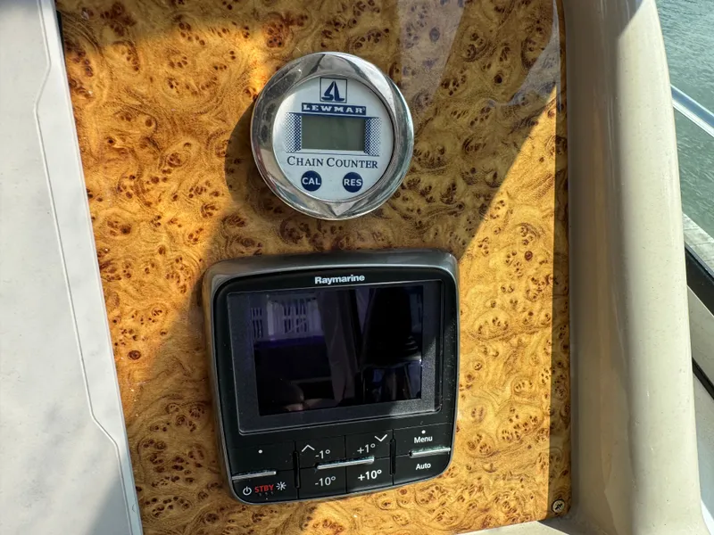 Slide: The Image of Formula 37 Performance Cruiser 2012 - 46