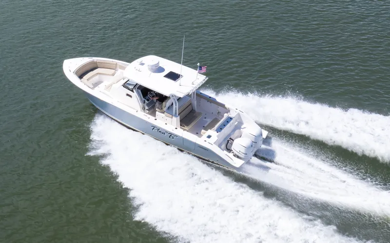 Slide: The Image of Pursuit S 328 Sport 2019 - 14