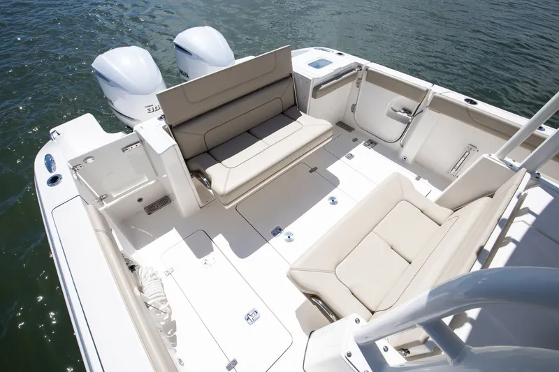 Slide: The Image of Pursuit S 328 Sport 2019 - 7