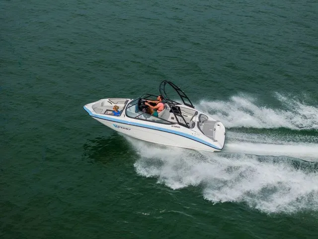 Slide: The Image of Yamaha AR190 2026 - 19