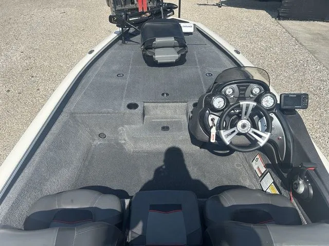 Slide: The Image of Tracker Pro Team 175 TXW 2022 - 8