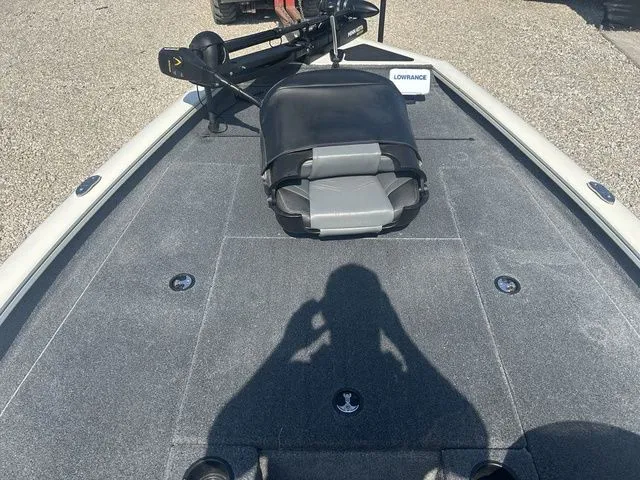 Slide: The Image of Tracker Pro Team 175 TXW 2022 - 9