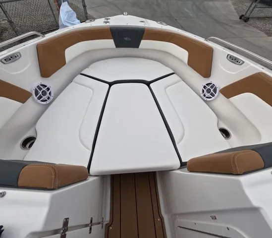 Slide: The Image of Chaparral 23 SSi OB In stock Trailer included 2026 - 28