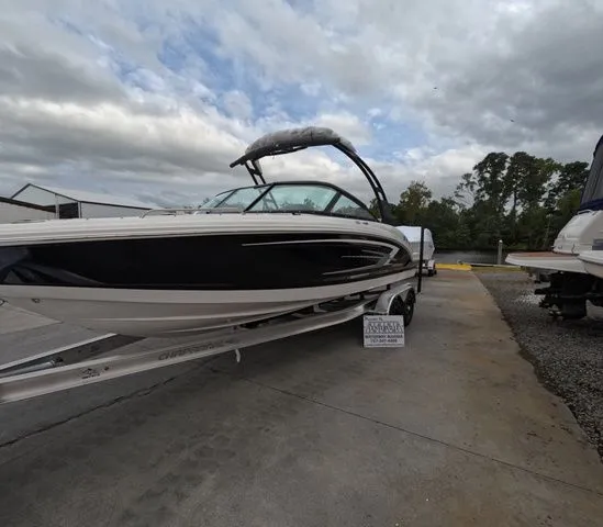 Slide: The Image of Chaparral 23 SSi OB In stock Trailer included 2026 - 7