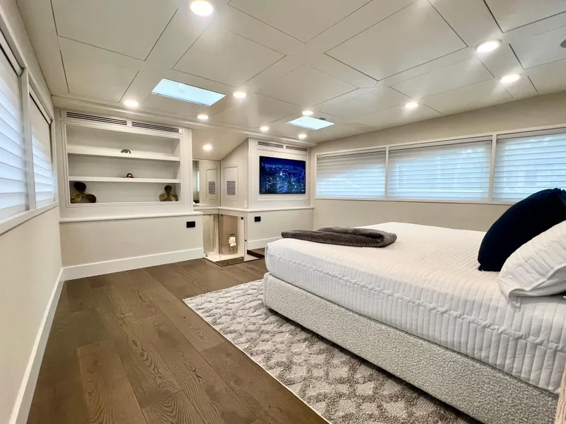 Slide: The Image of Luxurious bedroom interior of 2011 Mengi Yay 115 MY yacht with modern decor. - 53