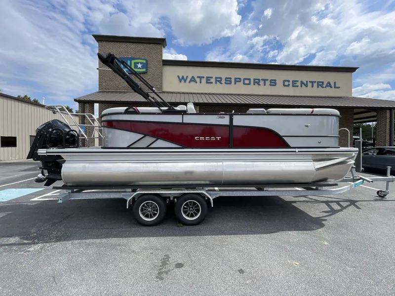 Slide: The Image of Crest Conquest 215 SLC 2026 - 11