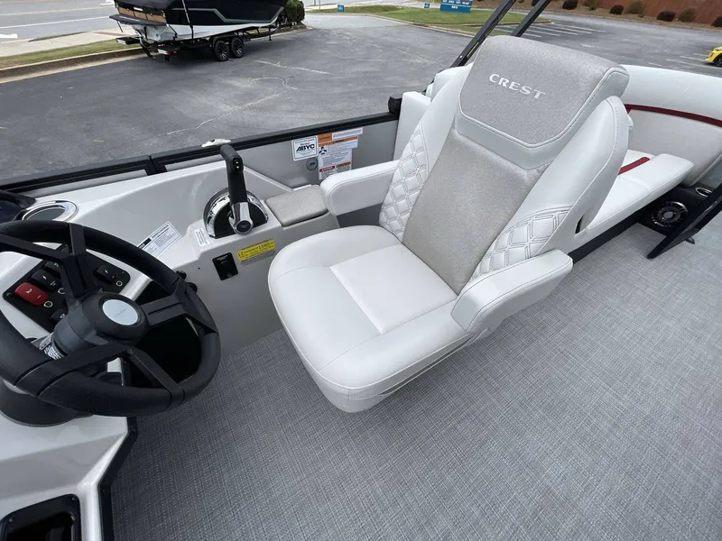 Slide: The Image of Crest Conquest 215 SLC 2026 - 25