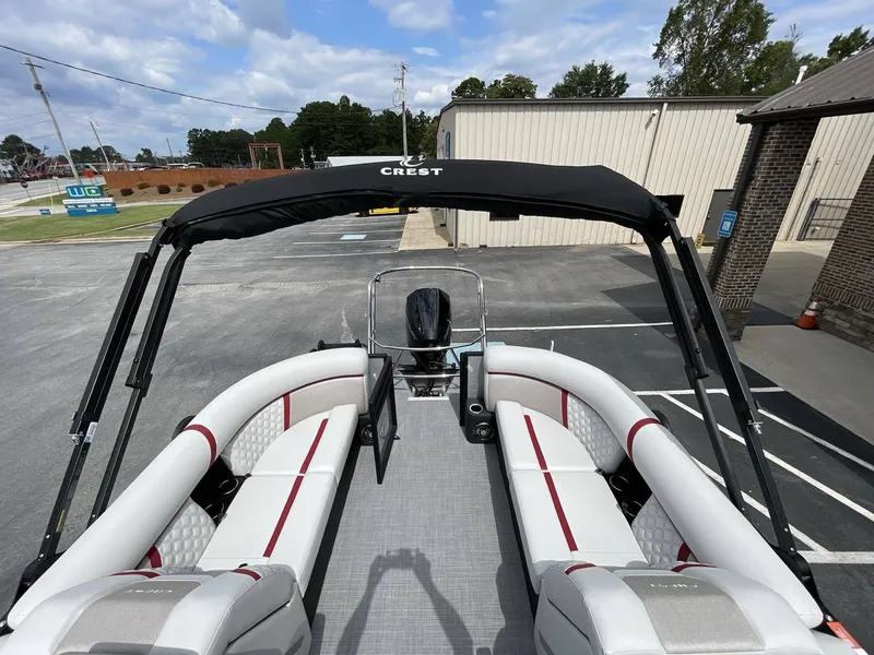 Slide: The Image of Crest Conquest 215 SLC 2026 - 30